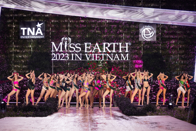 Bán kết Miss Earth 2023: Sân khấu hoành tráng gây ấn tượng, dàn mỹ nhân tỏa sáng giữa Đà Lạt ngàn hoa