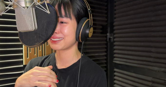 Web Drama Liên và Đạt tập 2: Khánh Vân lần đầu hát OST, khóc nức nở cả trên phim lẫn khi thu âm