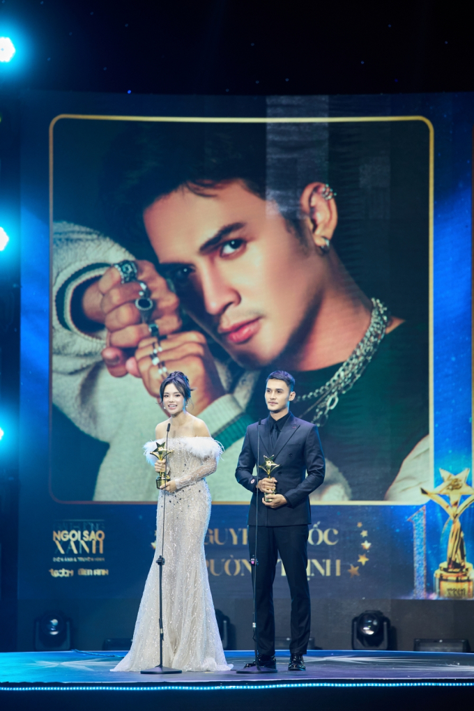 Nguyễn Quốc Trường Thịnh thắng giải Nam diễn viên truyền hình được yêu thích nhất tại Ngôi sao xanh 2023