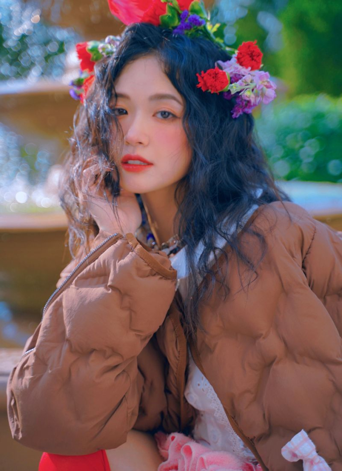 Suni Hạ Linh ra mắt mash-up “Xuân bướm xinh”, làm mới hàng loạt ca khúc Tết kinh điển