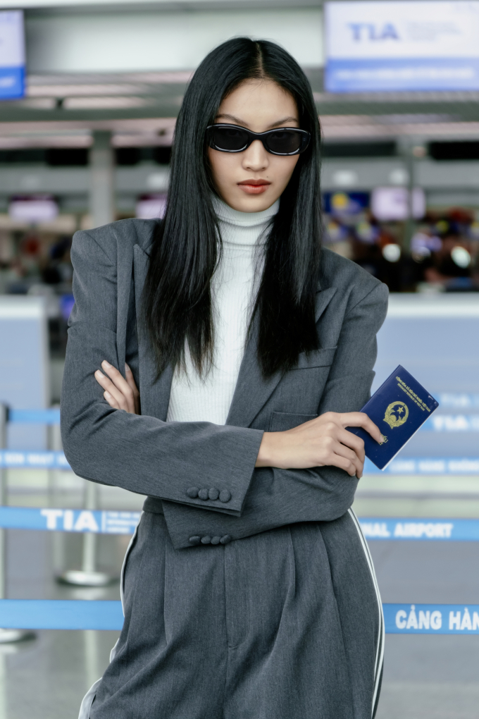 Quán quân The Face Vietnam 2023 - Huỳnh Tú Anh lên đường dự tham dự Tuần lễ thời trang Milan - Paris