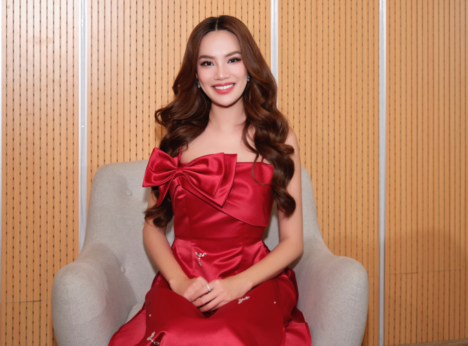 Hoa hậu Hoàng Phương: Sở hữu danh hiệu cao quý, tôi càng muốn kiến tạo nhiều giá trị cho cộng đồng
