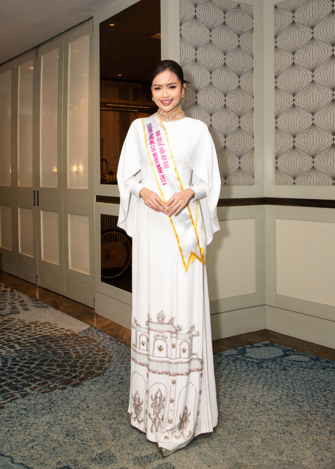 Nối tiếp H’Hen Niê - Khánh Vân - Kim Duyên, Ngọc Châu trở thành đại sứ lễ hội áo dài TP.HCM lần thứ 10