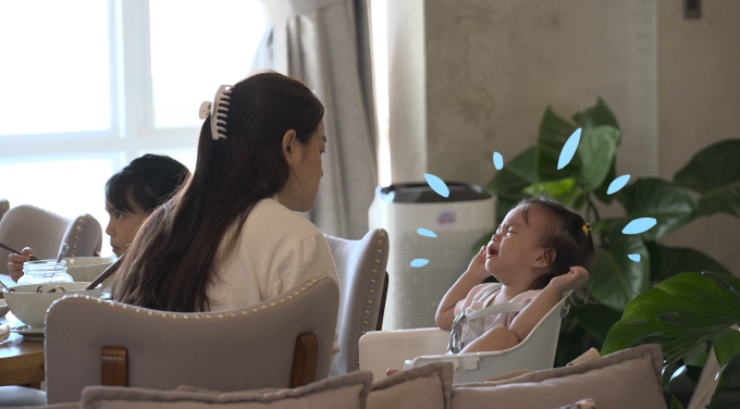 Mẹ siêu nhân tập 2: Phạm Quỳnh Anh sợ bị “quê” trước bé Zoey, Lâm Minh thức giấc lúc 4 giờ sáng để chăm con