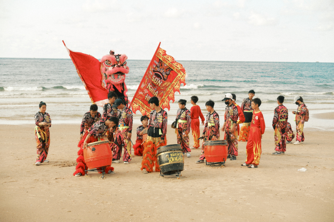 Về Hồ Lân xem lễ hội Ngư dân Vạn ngư nghiệp, tìm hiểu nét văn hóa đậm tính truyền thống