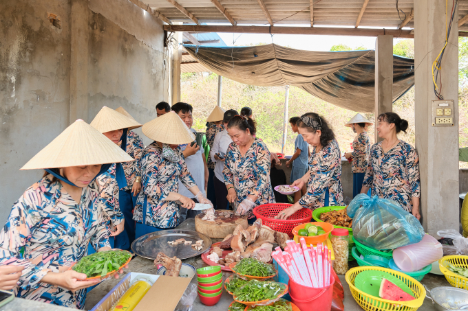 Về Hồ Lân xem lễ hội Ngư dân Vạn ngư nghiệp, tìm hiểu nét văn hóa đậm tính truyền thống