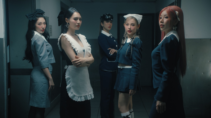 Nhóm chị đẹp LUNAS ra MV đầu tay Moonlight: Giai điệu lạ tai, hình ảnh tiệm cận quốc tế