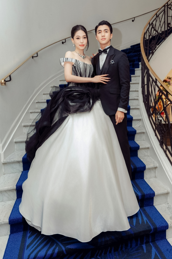 Vợ chồng Bình An - Phương Nga lần đầu lên thảm đỏ Liên hoan phim Cannes