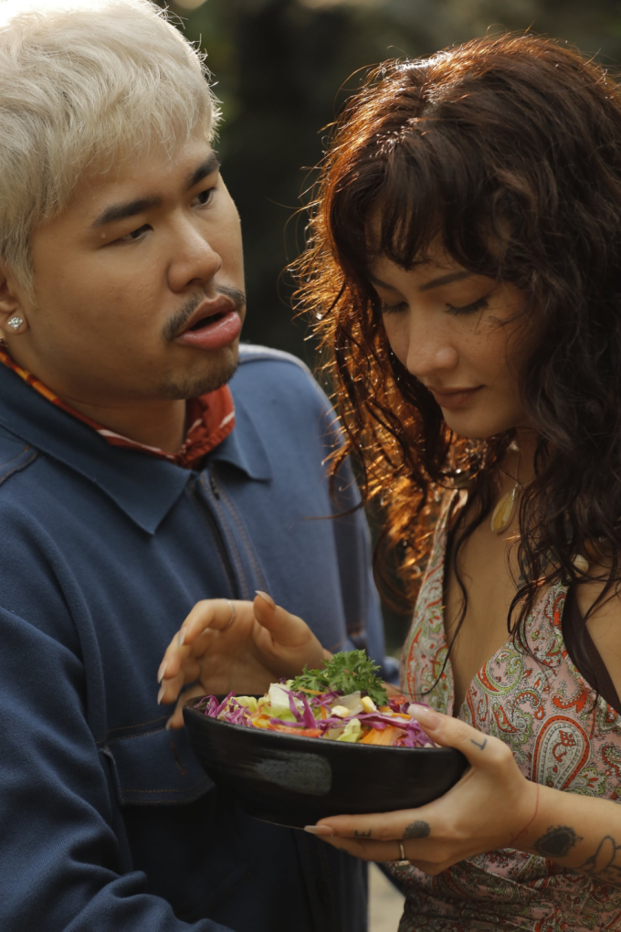 Soi profile “bông hồng lai” gợi cảm của Móng vuốt: Từng gây sốt với chuyện tình đẹp bậc nhất làng rap Việt