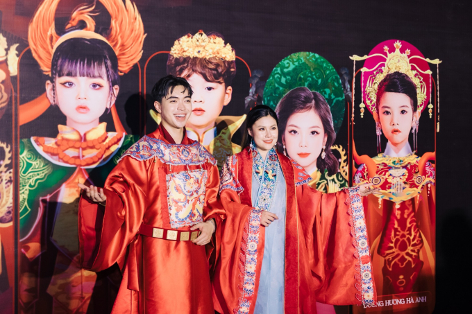 Nam vương Trần Đạt Hiển gây ấn tượng mạnh tại Vietnam International Junior Fashion Week 2024