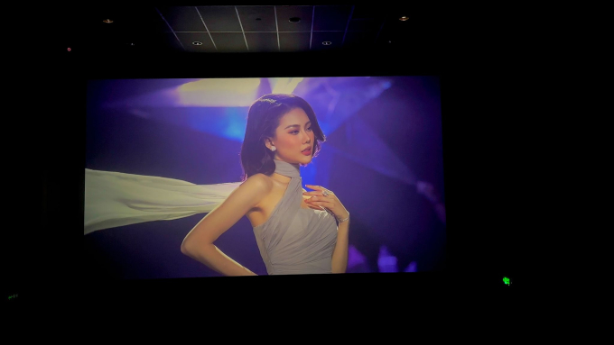 Dược sĩ Tiến chơi lớn phát tin tuyển sinh Miss Universe Vietnam ở cụm rạp phim lớn nhất nước
