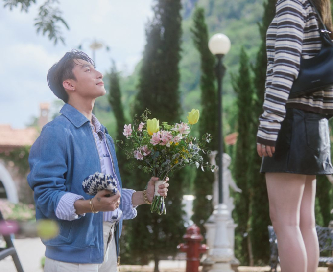 Sau loạt hint, Sơn Tùng M-TP chính thức ra mắt MV “Đừng làm trái tim anh đau” tràn ngập sự ngọt ngào