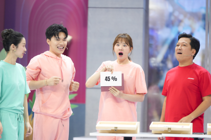 Siêu sao siêu sales tập 1 quy tụ dàn khách mời “khủng”, đội Jun Vũ chiến thắng, giành giải hơn 500 triệu đồng