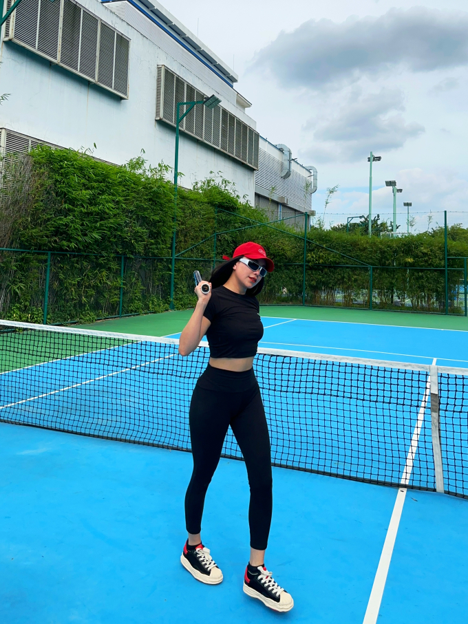 Trà Ngọc Hằng lên tiếng về drama giới pickleball: Sao phải “sính ngoại” mà thay đổi xuất xứ sản phẩm Việt Nam