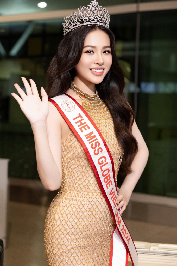 Á hậu Đỗ Hà Trang tự hào mang dải sash Việt Nam, lên đường tham gia The Miss Globe 2024