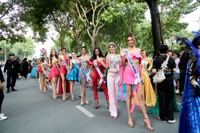 Dàn thí sinh Miss Cosmo 2024 đắm mình trong không khí sôi động của Best of the world festival