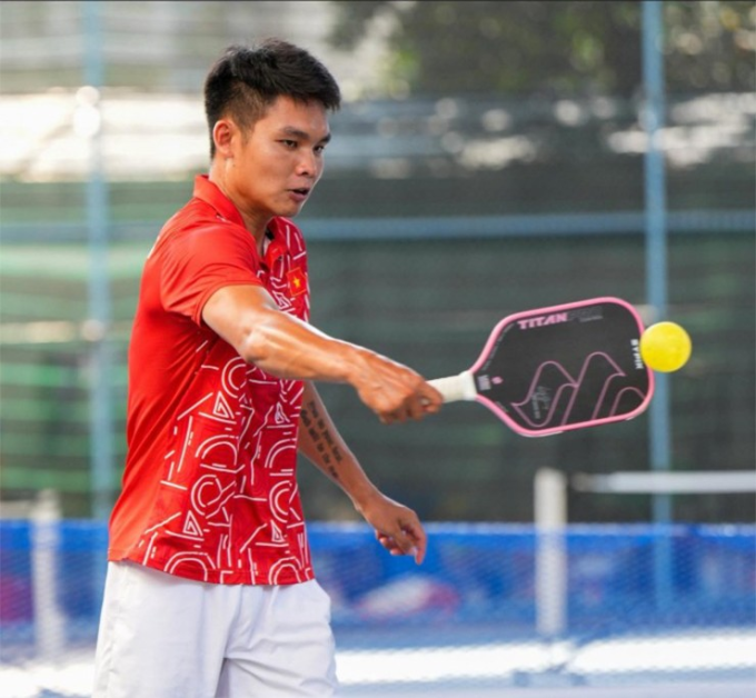 Lý Hoàng Nam, Trịnh Linh Giang cùng nhiều vận động viên tham dự giải Pickleball do Trà Ngọc Hằng tổ chức