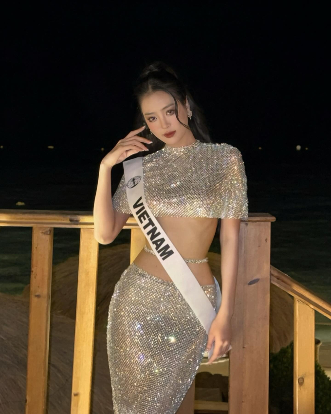 Á hậu Bùi Khánh Linh khoe hình thể quyến rũ trong phần thi áo tắm tại Miss Intercontinental 2024