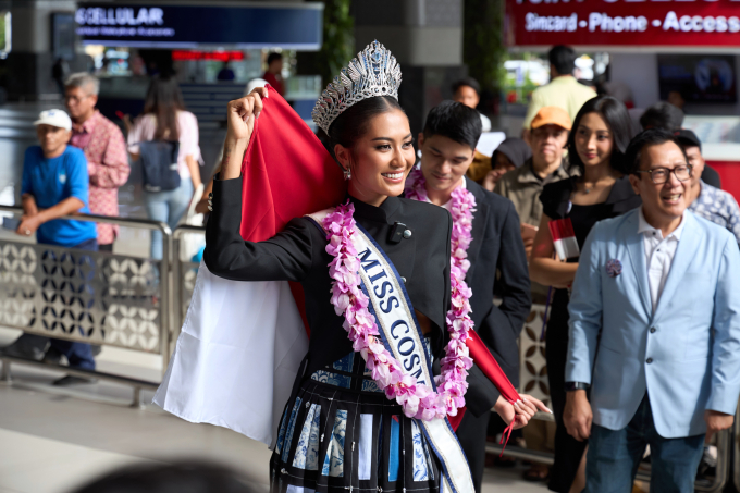 Miss Cosmo 2024 - Tata Juliastrid gặp gỡ Bộ trưởng Bộ Du lịch Indonesia trong chuyến Homecoming hoàng tráng