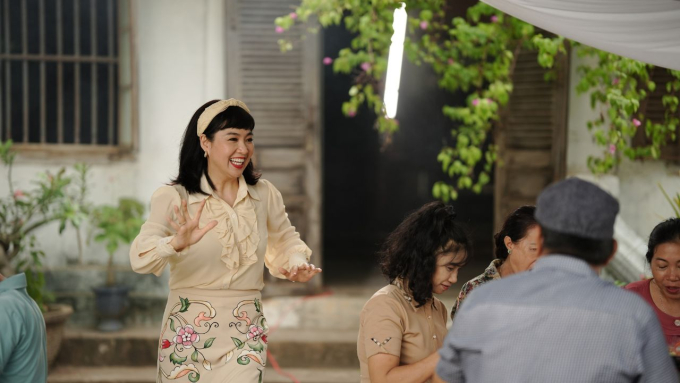 Khương Ngọc khẳng định phim Chị dâu khác biệt, hé lộ lý do dàn cast nam mờ nhạt trước Hồng Đào - Việt Hương
