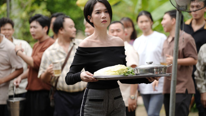 Khương Ngọc khẳng định phim Chị dâu khác biệt, hé lộ lý do dàn cast nam mờ nhạt trước Hồng Đào - Việt Hương