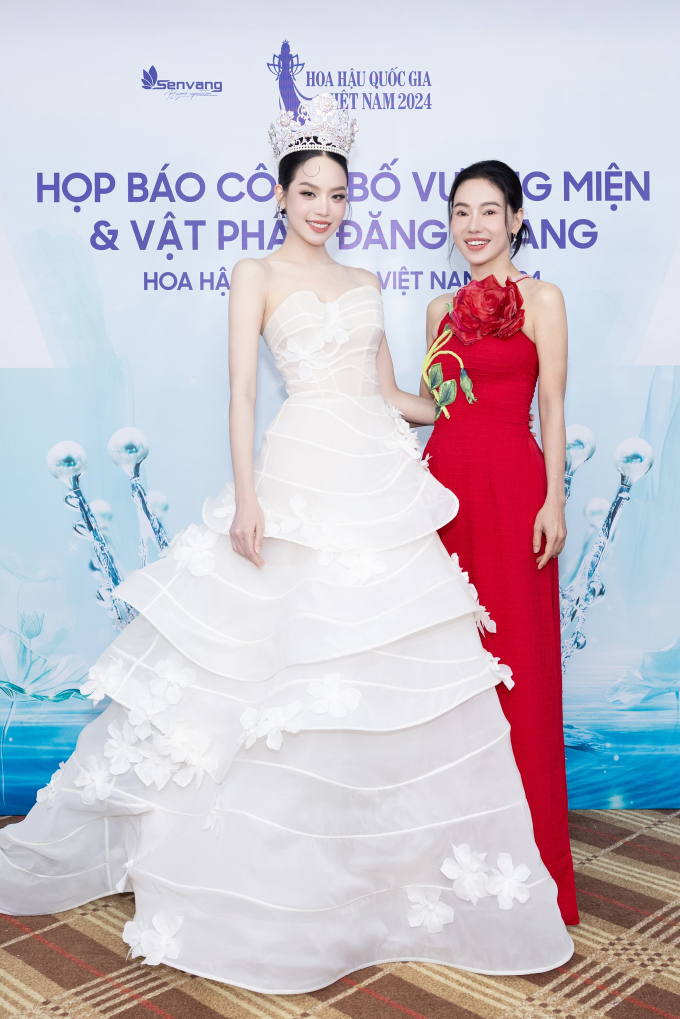 Miss International - Thanh Thủy giới thiệu vương miện Hoa hậu Quốc gia Việt Nam 2024