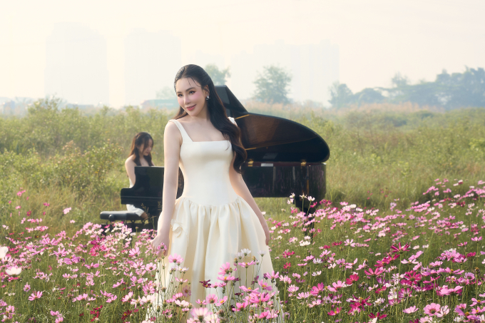 Hoa hậu Thiên Ân góp mặt trong MV mới của Hồ Quỳnh Hương, khán giả đòi gấp phần tiền truyện vì quá cuốn