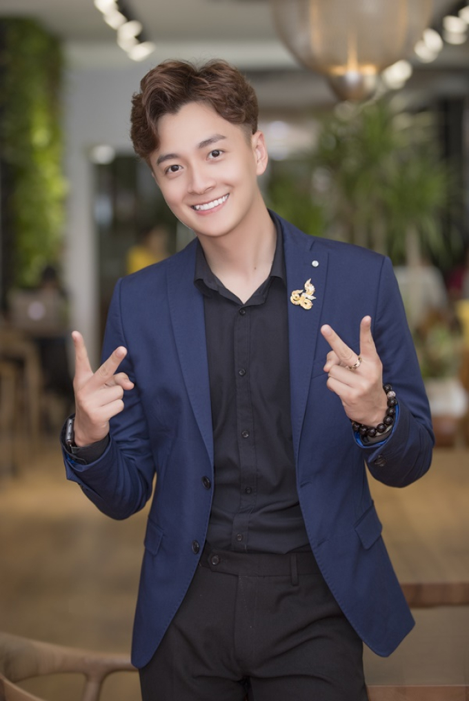 Tiên Luật - Ngô Kiến Huy bất ngờ hội ngộ phòng vé với phim kinh dị hài Tìm xác - Ma không đầu