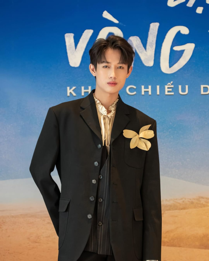 Đại hội mỹ nam chiếm sóng Lật mặt 8: Vòng tay nắng của Lý Hải, một gương mặt “trăm tỷ” bất ngờ trở lại