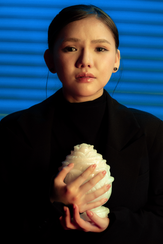 Vừa comeback với MV mới, Myra Trần đã tính kế đưa cải lương vào âm nhạc