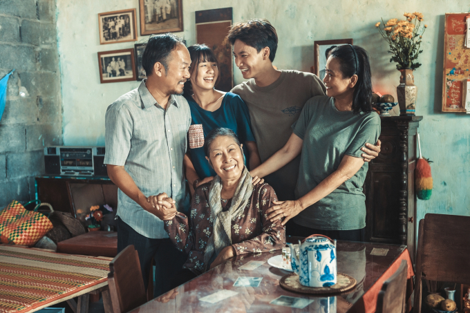 Nam chính sở hữu 1 triệu follower - Đoàn Thế Vinh nén nỗi buồn mất người thân để quay Lật mặt 8 Nam chính sở hữu 1 triệu follower - Đoàn Thế Vinh nén nỗi buồn mất người thân để quay Lật mặt 8