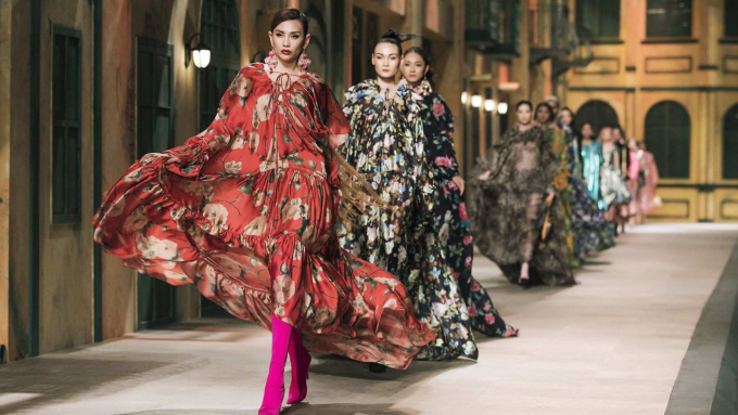 Nhà thiết kế Đỗ Mạnh Cường trở lại ghế nóng Vietnams Next Top Model