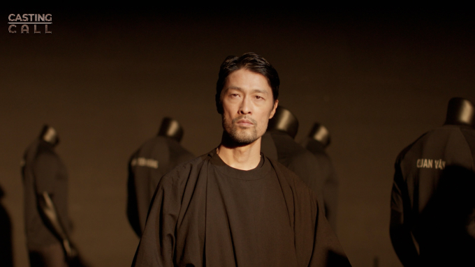 Johnny Trí Nguyễn xuất hiện lần đầu đầy ấn tượng trong casting call Hộ linh tráng sĩ - Bí ẩn mộ vua Đinh