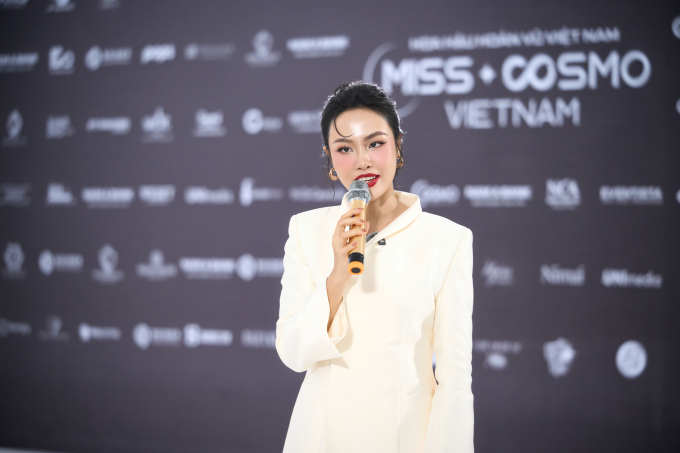 Minh Nhàn - Phương Linh xuất sắc trở thành thủ lĩnh chiến thắng tập 1 Miss Cosmo Vietnam 2025