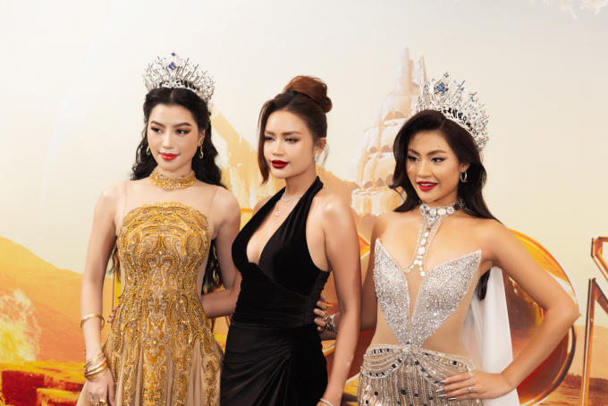 Hoa hậu Hoàn vũ Việt Nam 2025 lần đầu trao hai vé vàng vào thẳng Top 16 và Top 10 do khán giả bình chọn