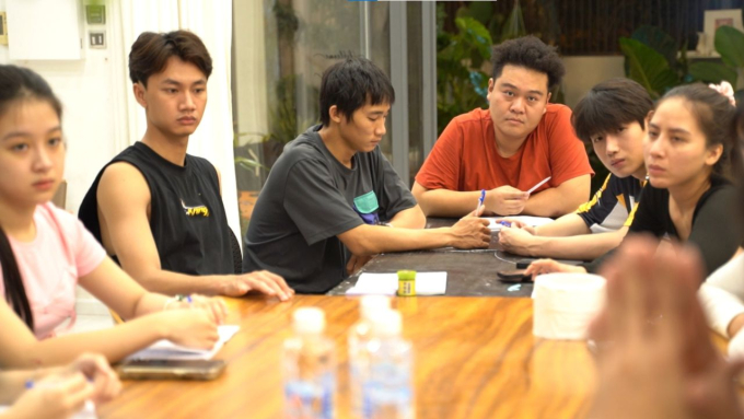 Hé lộ quá trình khổ luyện của dàn diễn viên trẻ trong Lật mặt 8 cho màn trình diễn bùng nổ cuối phim