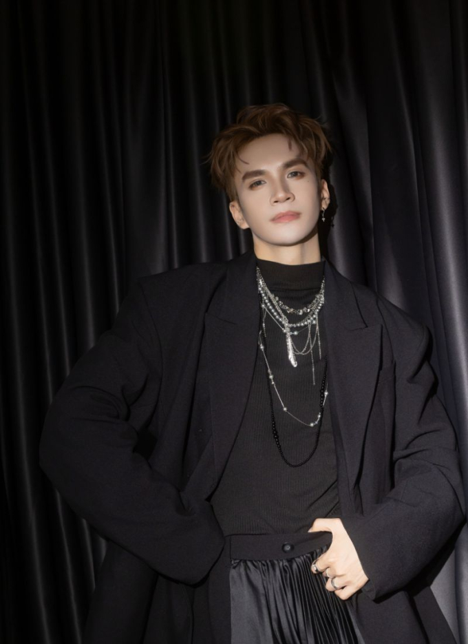 Ryan Thành Tâm trở lại đường đua V-Pop với “Yêu nhiều là sai”, phá bỏ hình tượng “boyfriend material”