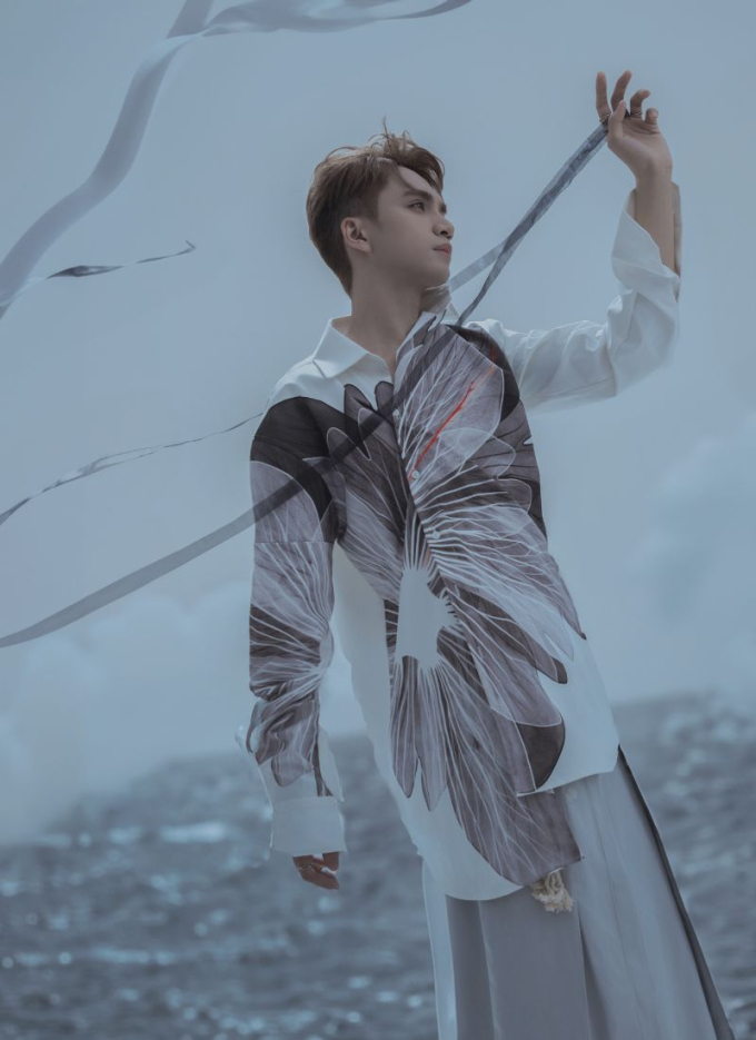 Ryan Thành Tâm trở lại đường đua V-Pop với “Yêu nhiều là sai”, phá bỏ hình tượng “boyfriend material”