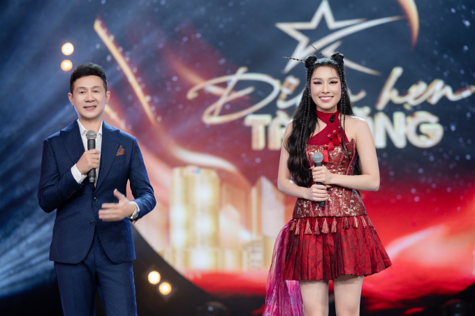Thủy Bùi đầu tư công phu khi hát hit Chi Pu, Hồ Ngọc Hà khen ngợi: Đi thi là phải chơi hết vốn liếng