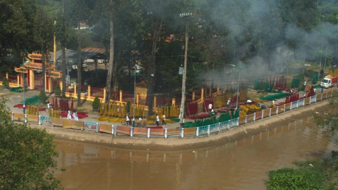 Lý Hải mang nét đẹp thiên nhiên Việt lên phim suốt 10 năm, Lật mặt 8 gây sốt với đồi cát bạt ngàn