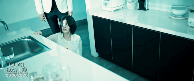Phim Dưới đáy hồ hé lộ trích đoạn ám ảnh: Song trùng Mạc Trung Kiên cho người tình “bay màu”