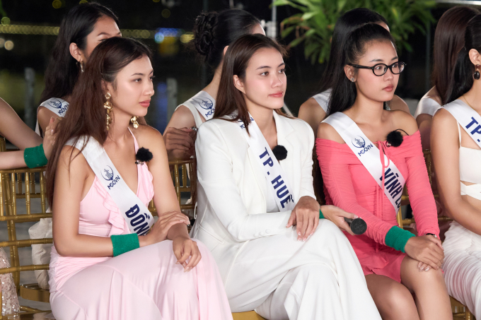 Trình diễn giữa đêm mưa lạnh, dàn thí sinh Miss Cosmo Vietnam 2025 vẫn khiến Minh Tú lắc đầu: Cực kì thất vọng!