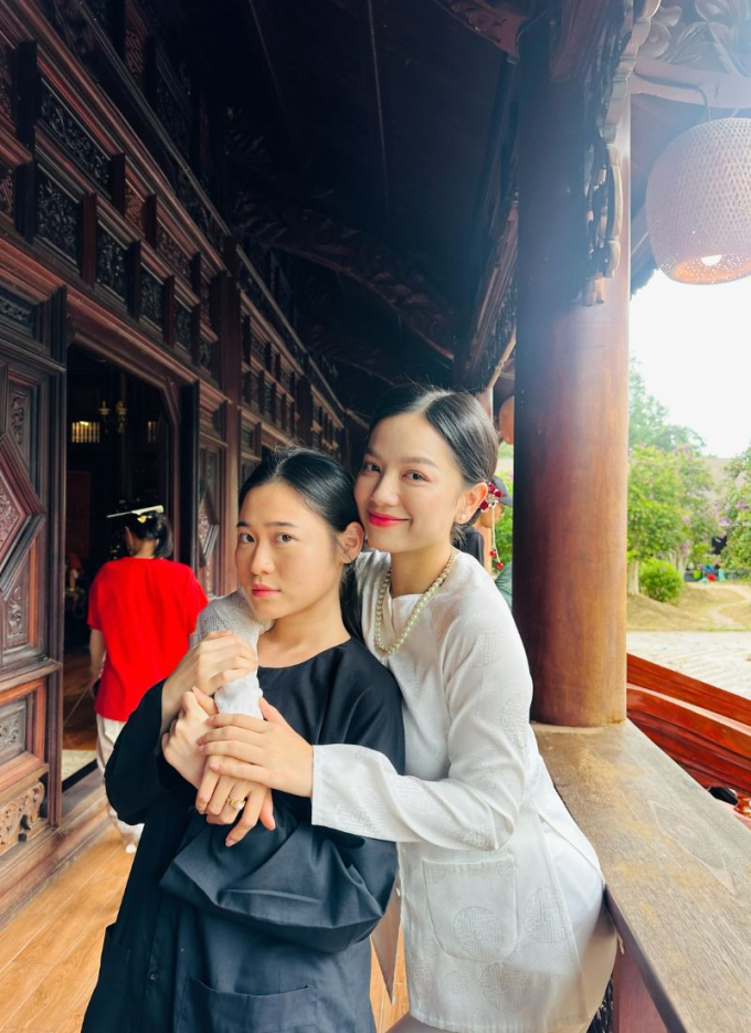 Lê Hạ Anh - Nữ chính khung giờ vàng gây sốt với nhan sắc đời thường, đi đâu cũng về nhà trước 10h đêm