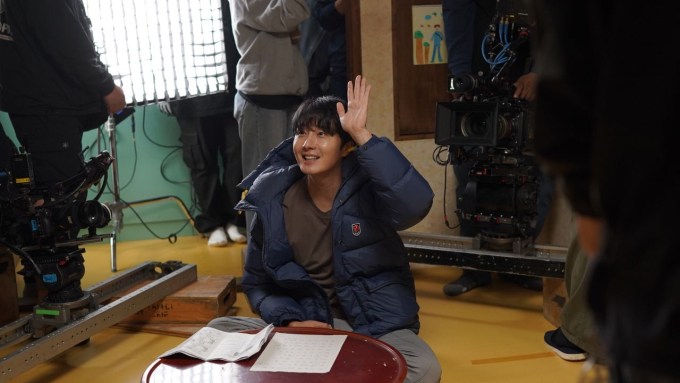 Jung Il-woo hết lời khen ngợi vợ Juliet Bảo Ngọc khi lần đầu hợp tác trong Mang mẹ đi bỏ