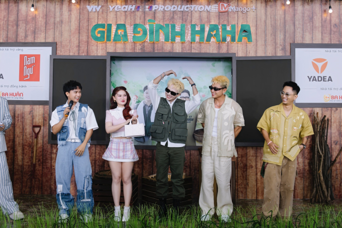 Gia đình Haha: 5 anh tài - chị đẹp trải nghiệm làm nông dân, góp phần quảng bá văn hóa, du lịch Việt Nam