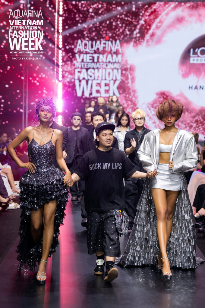 Đêm thứ 2 AVIFW SS 2025: Hương Giang - Lan Khuê trở lại sàn diễn, Bùi Quỳnh Hoa - Tú Anh phủ sóng