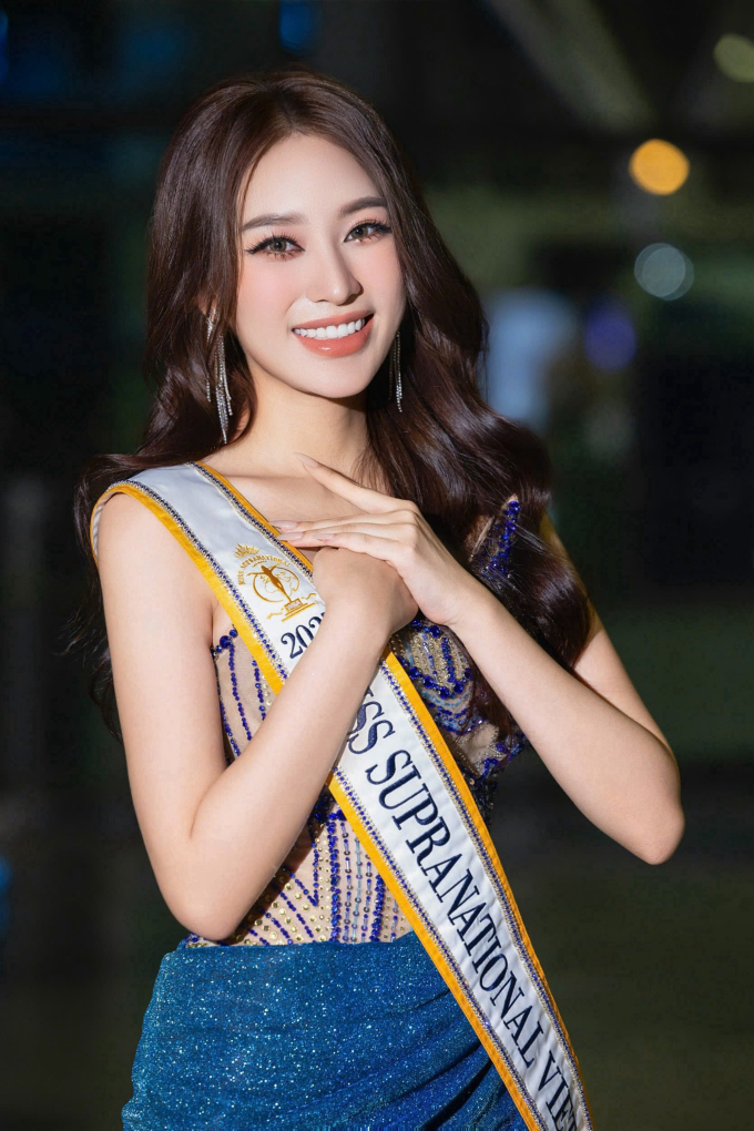 Hoa hậu Kỳ Duyên mang hơn 100 kg hành lý đến Ba Lan thi Miss Supranational 2025