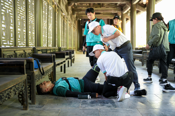 Đấu trường gia tốc tập 3: Cris Phan - RHYDER phối hợp cực cháy, đội xanh lao đao khi vắng Ngô Kiến Huy