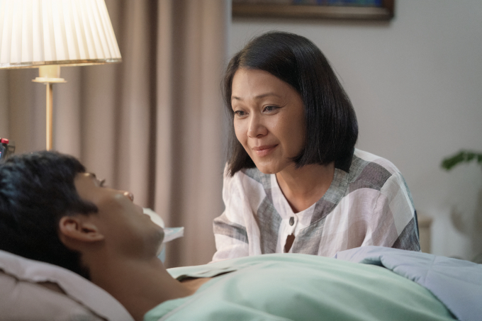 Avin Lu khóc nấc trên giường bệnh khi chỉ còn 1 tháng để sống trong Điều ước cuối cùng