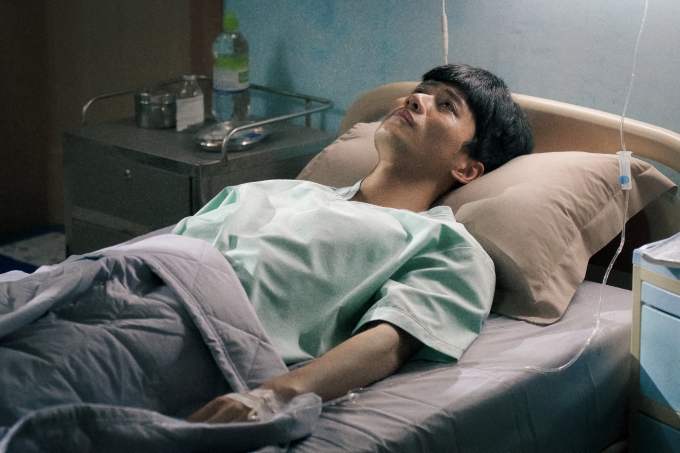 Avin Lu khóc nấc trên giường bệnh khi chỉ còn 1 tháng để sống trong Điều ước cuối cùng